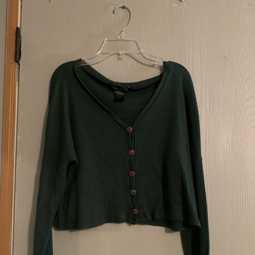 Crop sweater